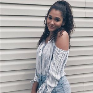 Meet your Posher, Lydia